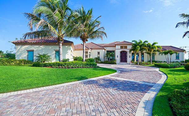 Best Driveway Resurfacing Pavers  in Italy, TX